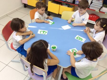 ATIVIDADES DE INGLES EDUCACAO INFANTIL