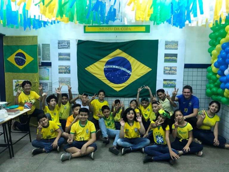 8 Atividades Criativas Inspiradas na Copa da Mundo: Baixar Grátis WhatsApp Image 2022 08 17 at 5.50.50 PM