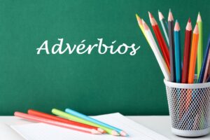 Atividade sobre Advérbios: Ideias divertidas e didáticas (PDF) lapis coloridos para pintar no caderno e1680160330987
